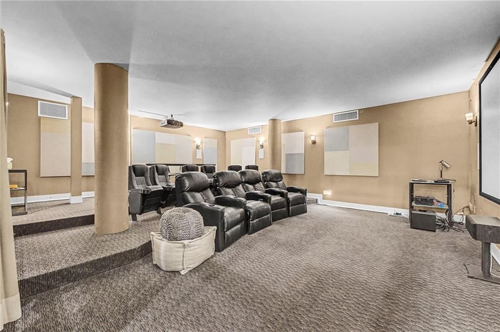 712 Broadway Boulevard — photo 47