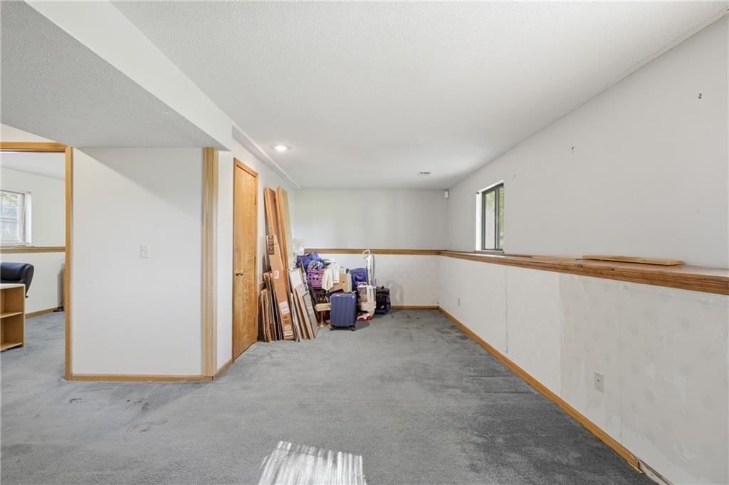 14417 Craig Avenue — photo 27