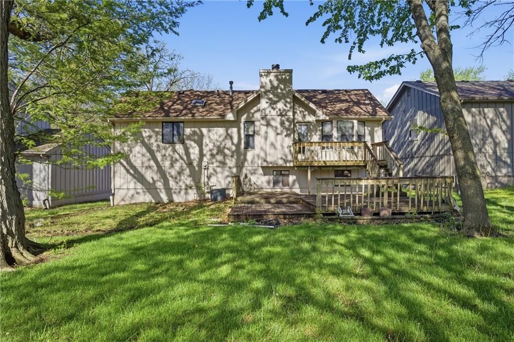14417 Craig Avenue — photo 32