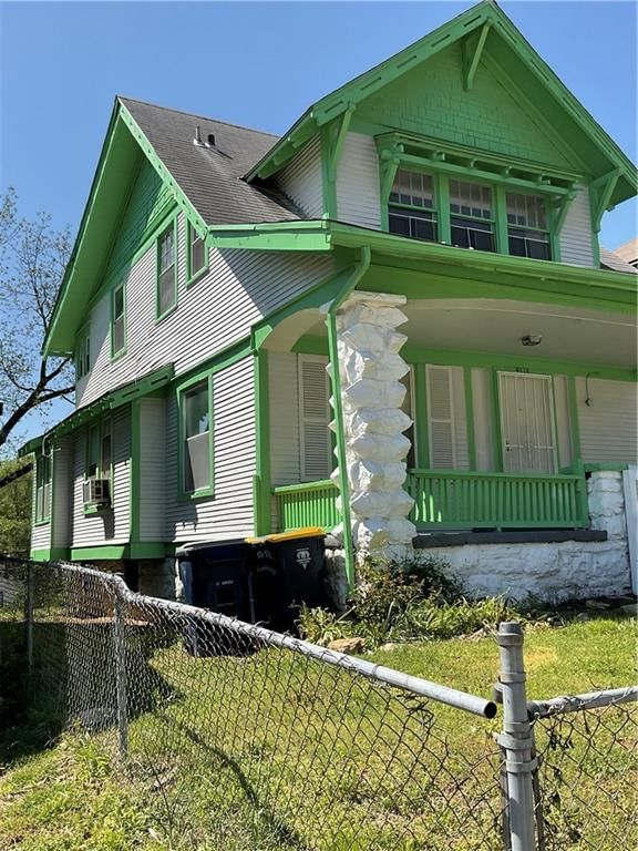Photo 5 of 5 - 4516 Montgall Avenue, Kansas City, MO 64130