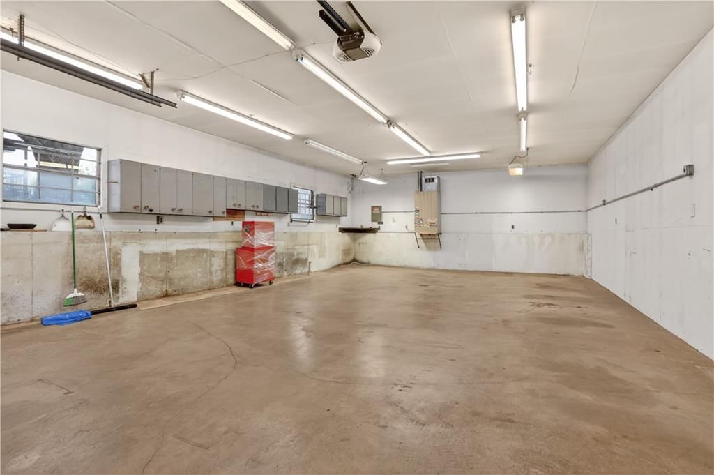 3650 N Wayne Avenue — photo 17