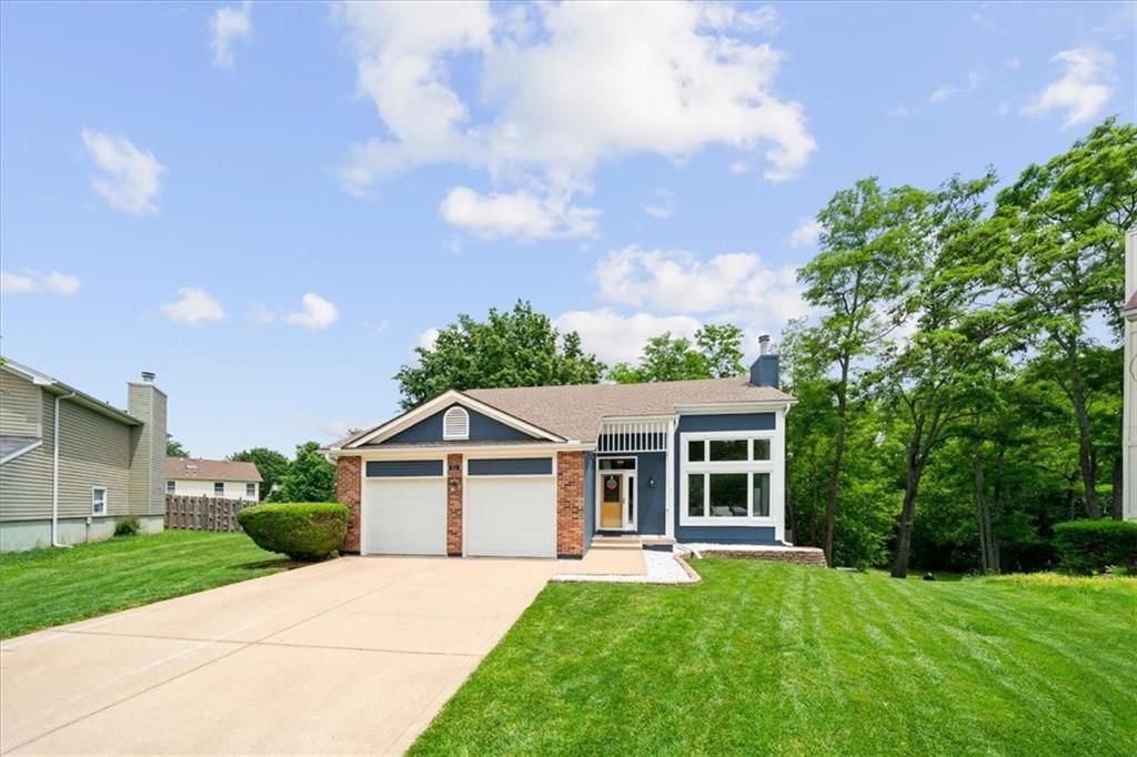 511 SE FRANKLIN Court — photo 2