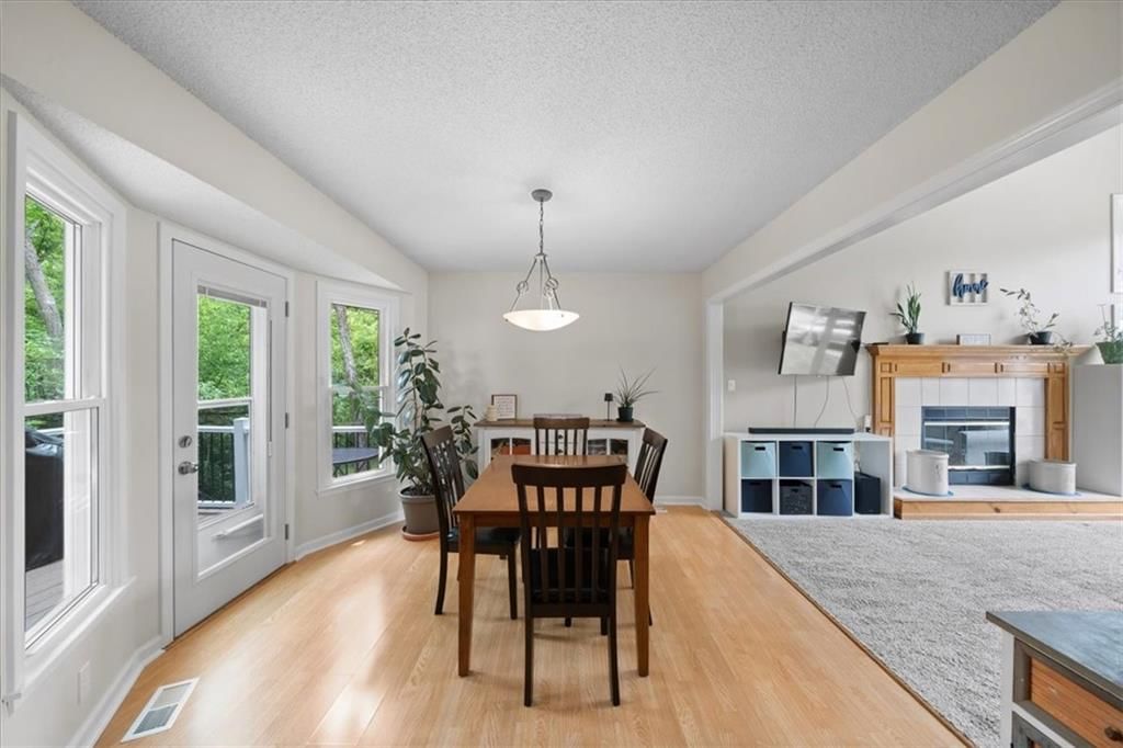 511 SE FRANKLIN Court — photo 11