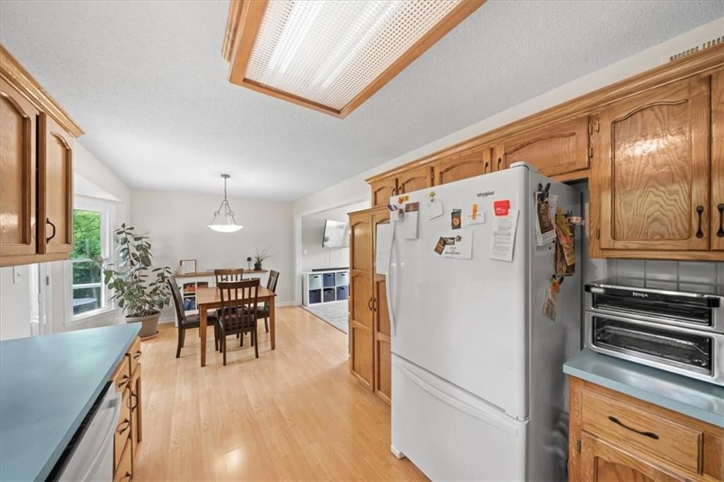 511 SE FRANKLIN Court — photo 17