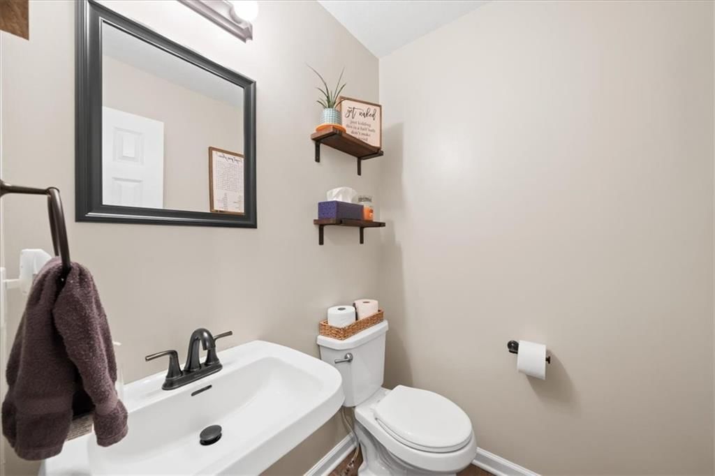 511 SE FRANKLIN Court — photo 18