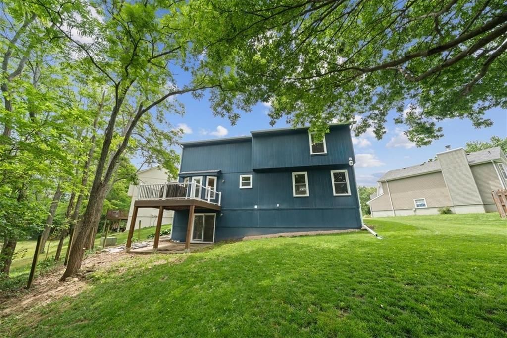 511 SE FRANKLIN Court — photo 33