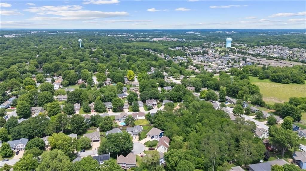 511 SE FRANKLIN Court — photo 37