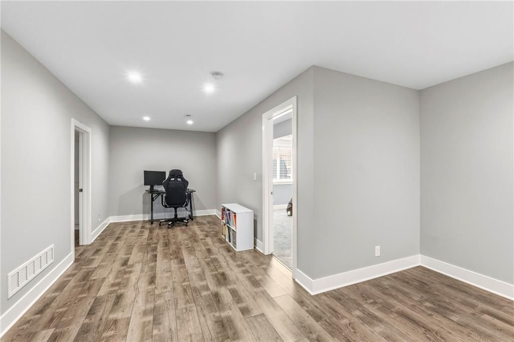 4224 S White Sands Court — photo 23