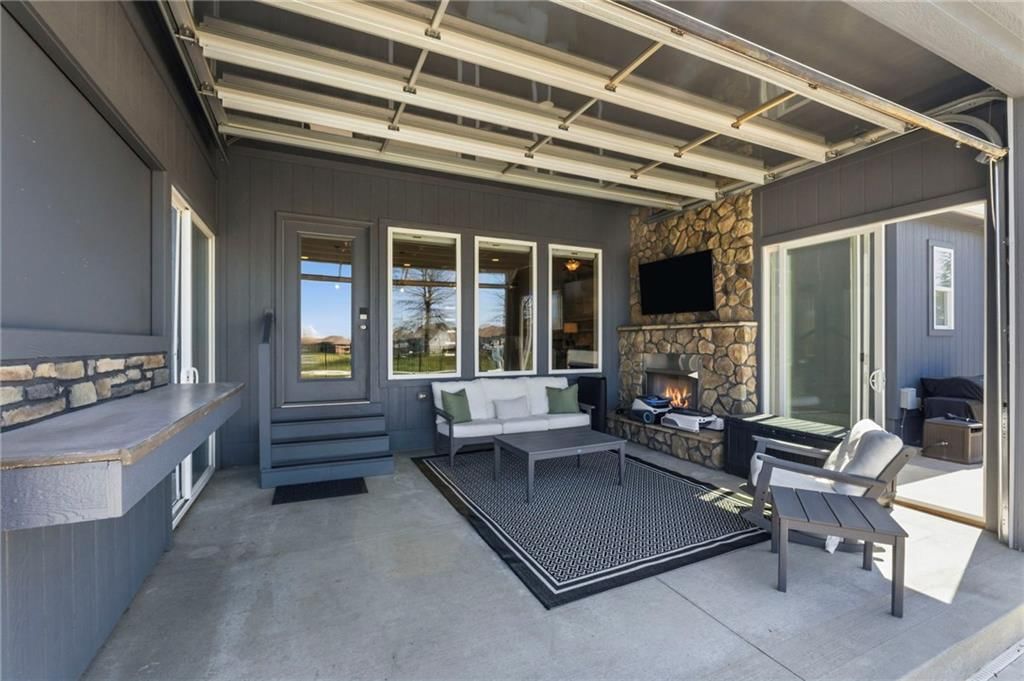 4224 S White Sands Court — photo 29