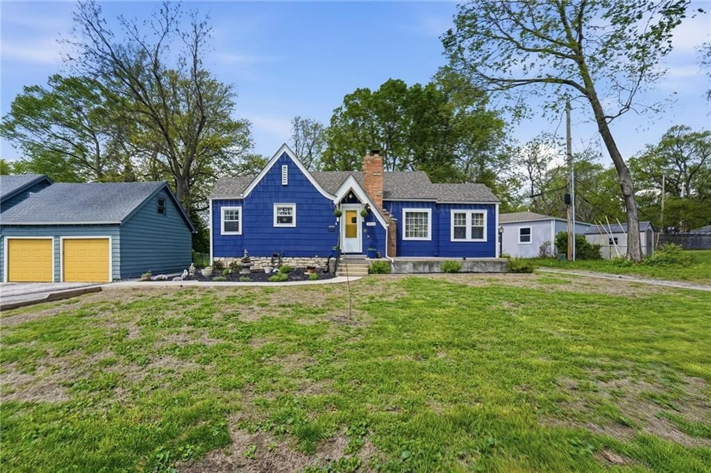 2710 Windsor Avenue — photo 43