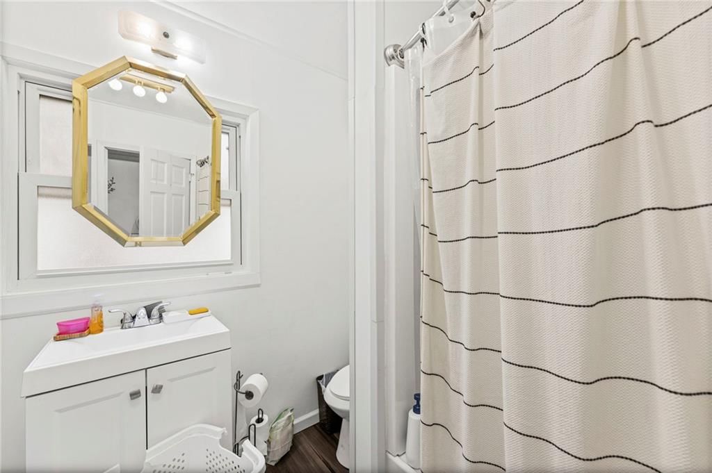 811 S Hickory Street — photo 15