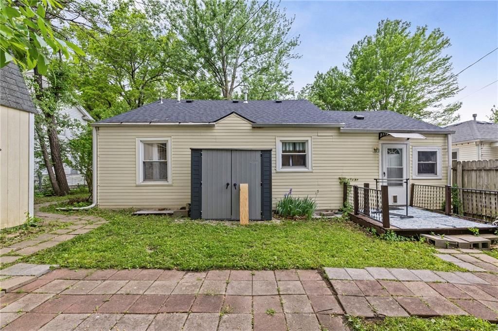 811 S Hickory Street — photo 24
