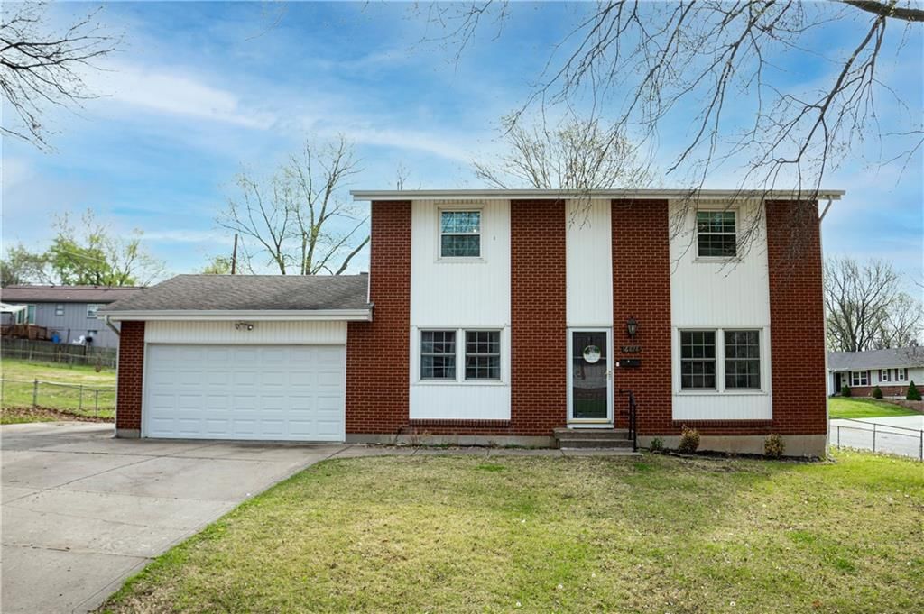16828 E 31 Street S, Independence, MO