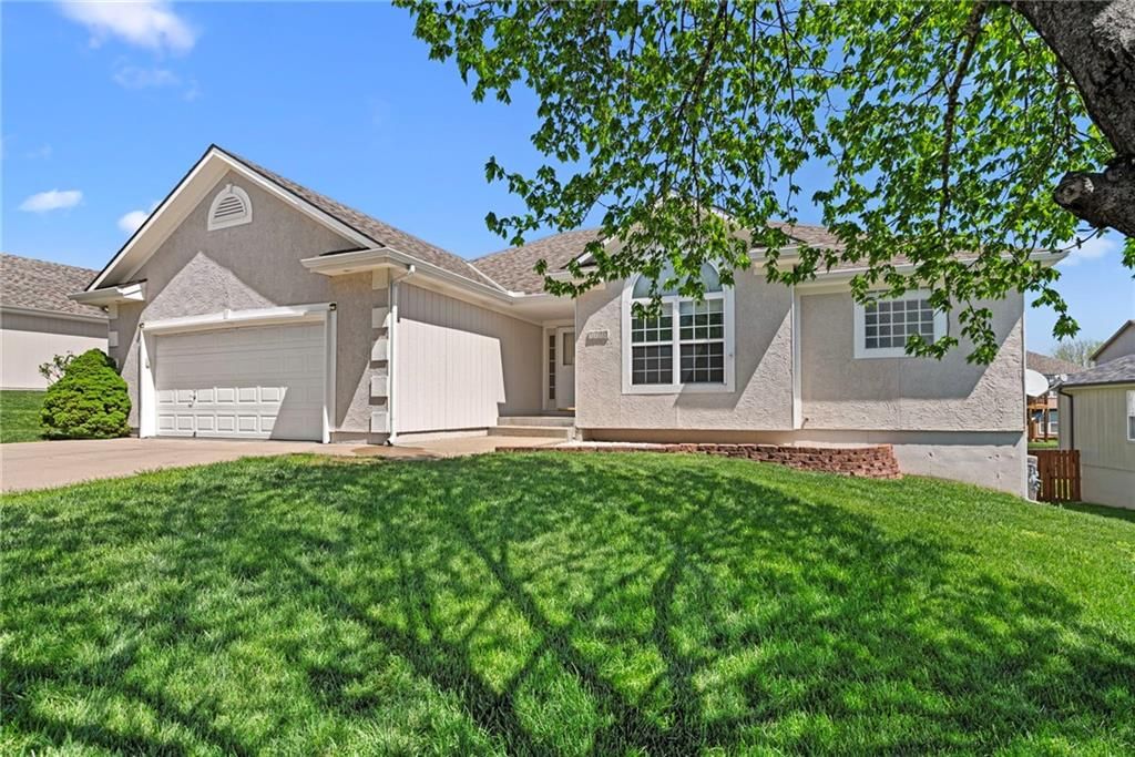 1713 SE Cardinal Drive — photo 3