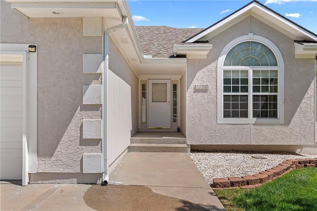1713 SE Cardinal Drive — photo 4