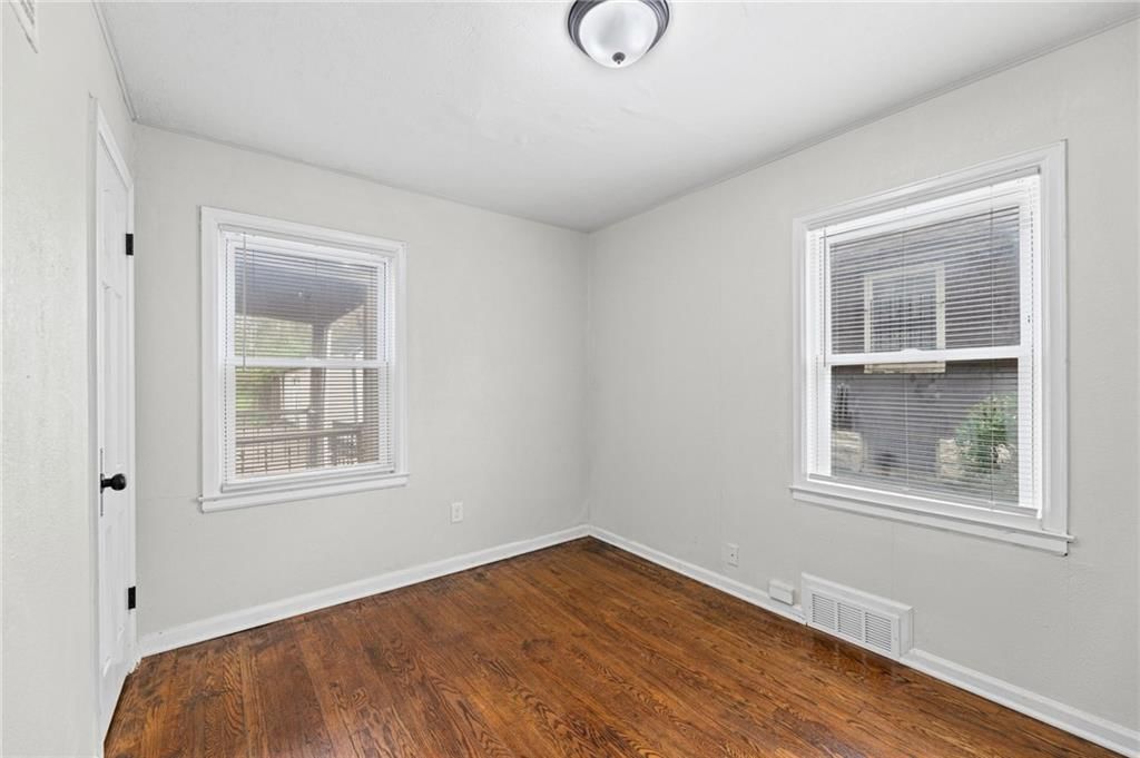 3416 E 62nd Street — photo 17
