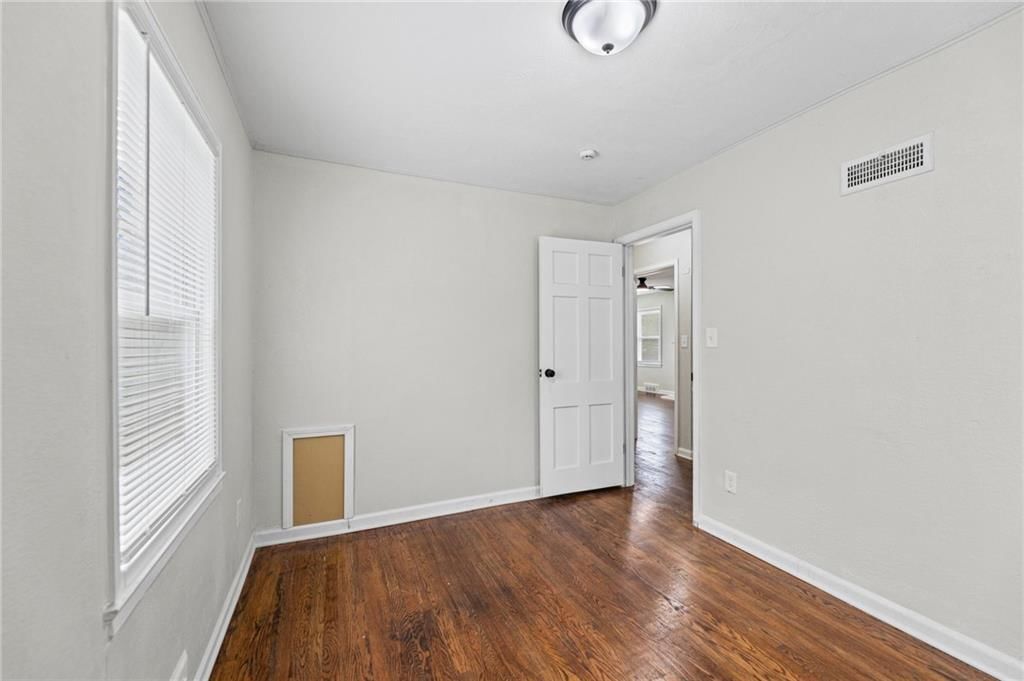 3416 E 62nd Street — photo 18