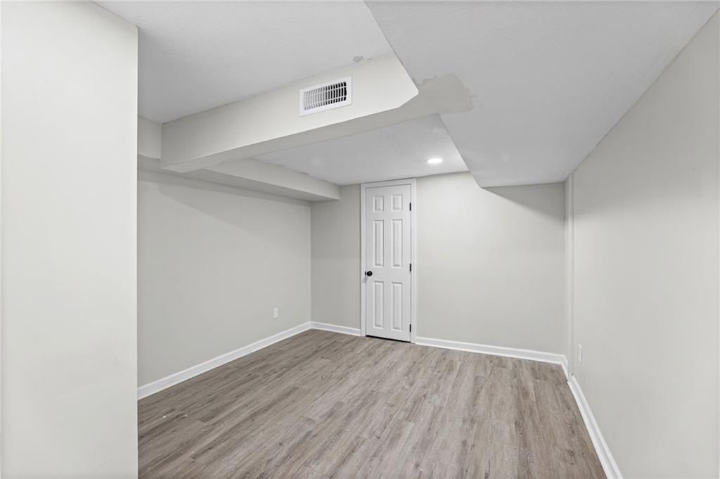 3416 E 62nd Street — photo 27