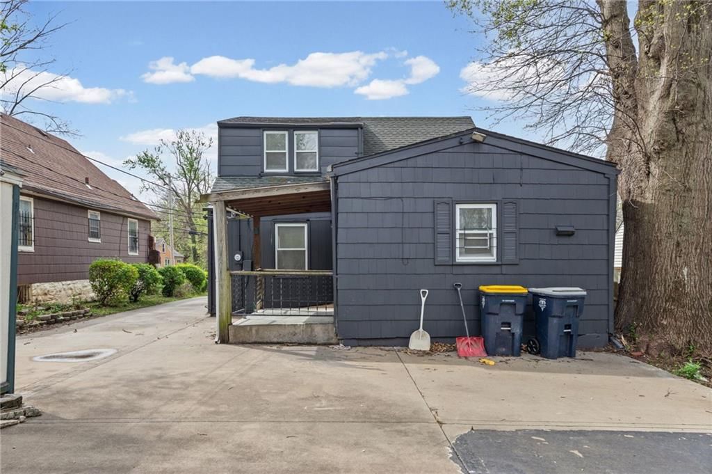 3416 E 62nd Street — photo 29