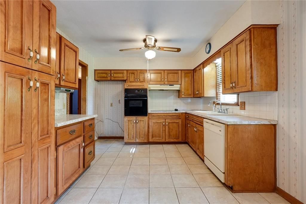 3515 S Park Avenue — photo 12