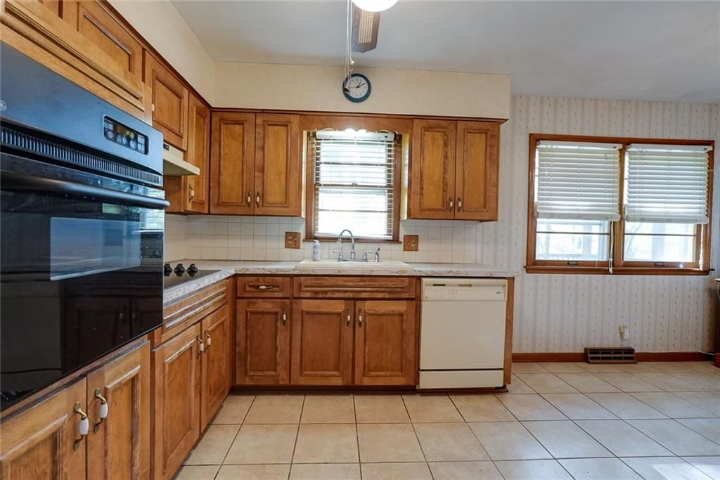 3515 S Park Avenue — photo 14
