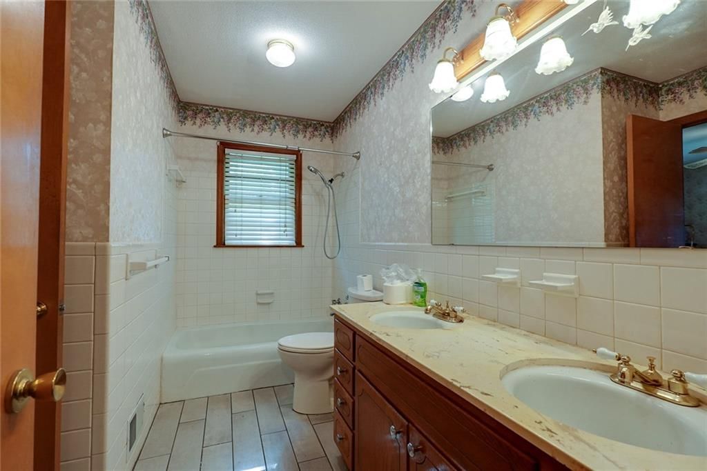 3515 S Park Avenue — photo 18