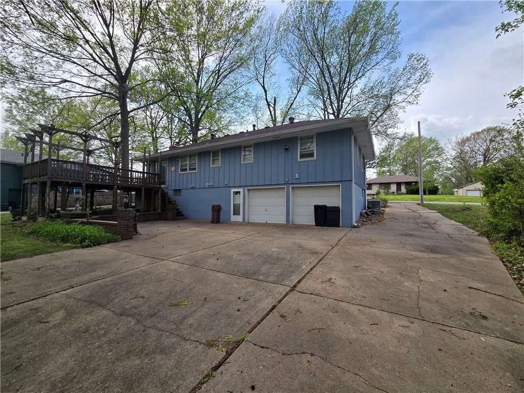 3515 S Park Avenue — photo 35