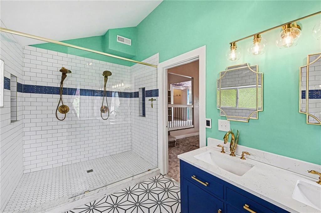 3944 MCGEE Street — photo 29