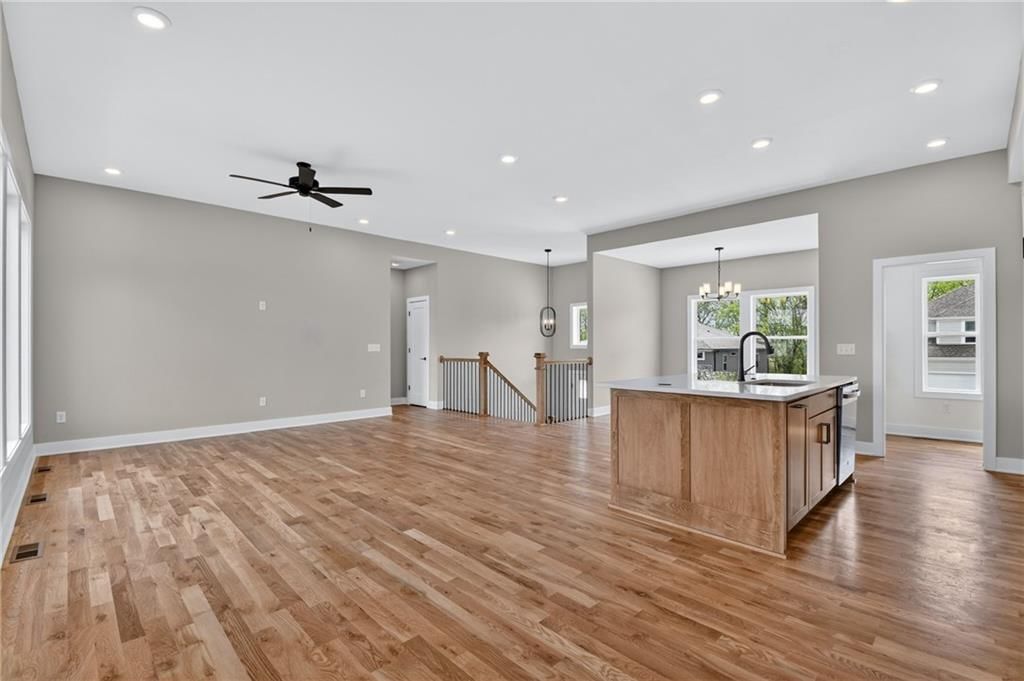 806 W Shawhan Parkway — photo 8