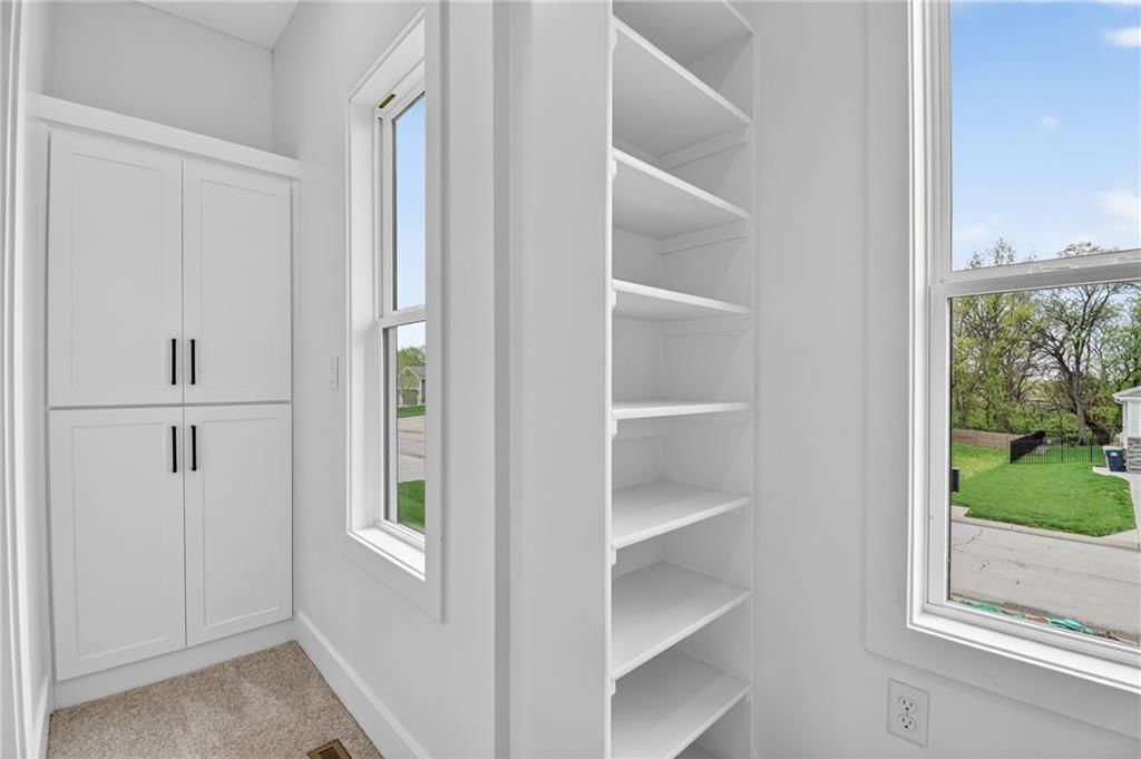 806 W Shawhan Parkway — photo 27