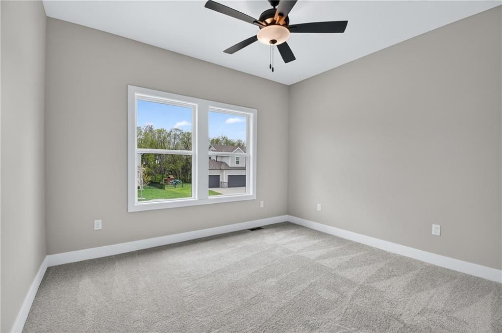 806 W Shawhan Parkway — photo 28