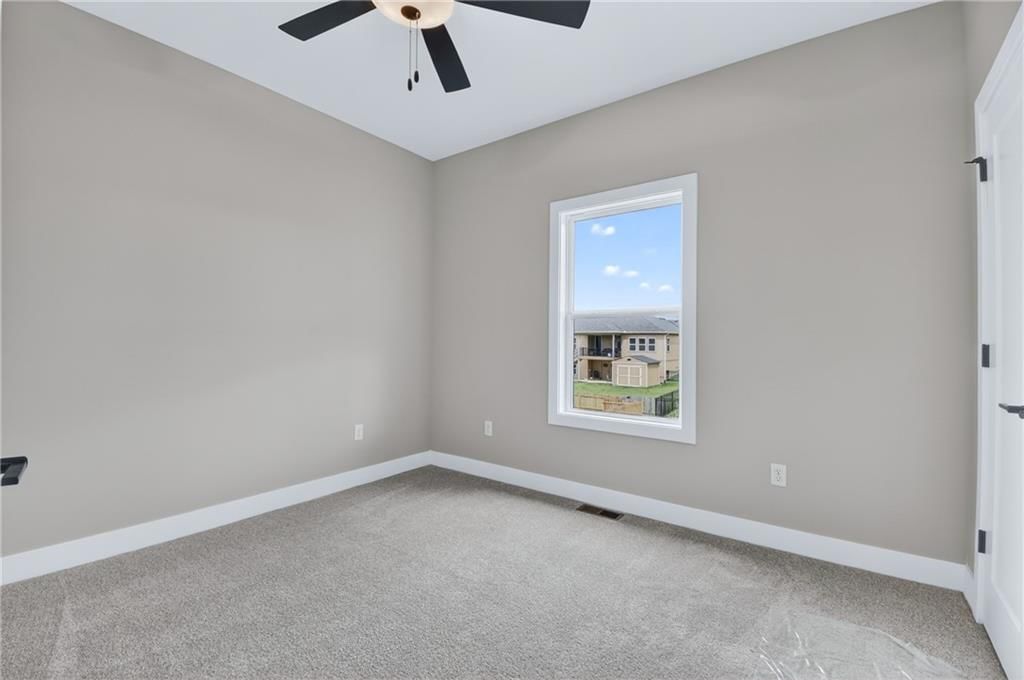 806 W Shawhan Parkway — photo 31