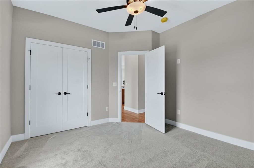 806 W Shawhan Parkway — photo 32