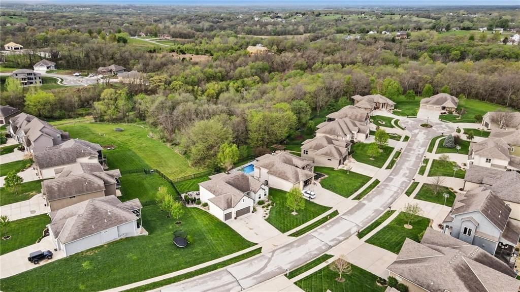 603 Rock Bridge Court — photo 32