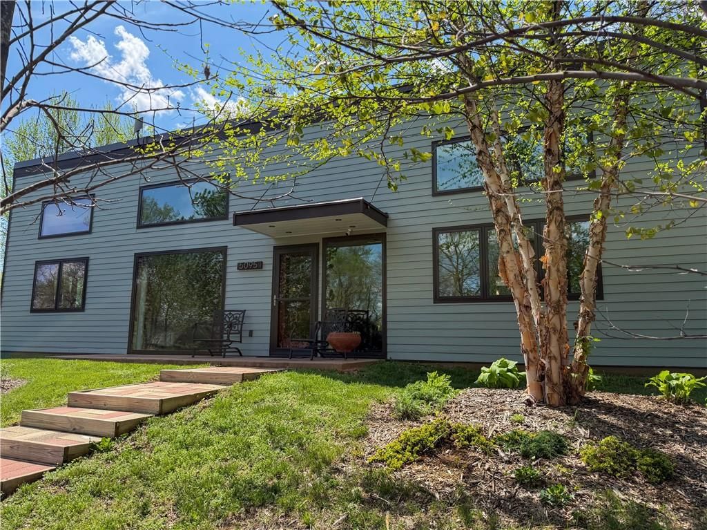 5095 Comanche Lane, McLouth, KS