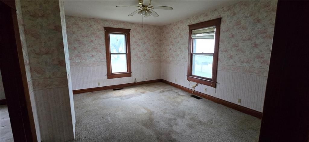 407 S Bismark Street — photo 7