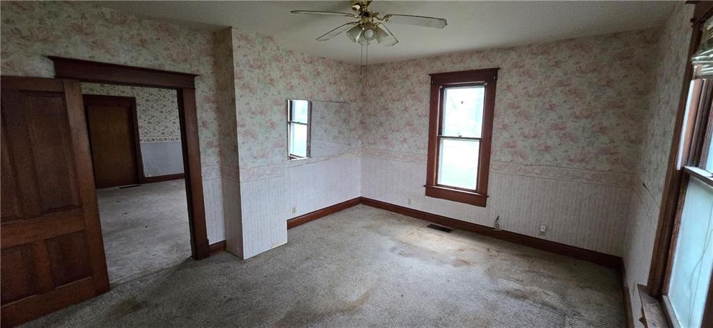 407 S Bismark Street — photo 8