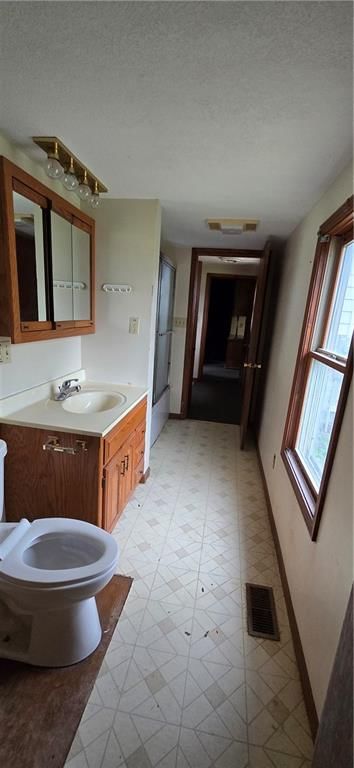 407 S Bismark Street — photo 15