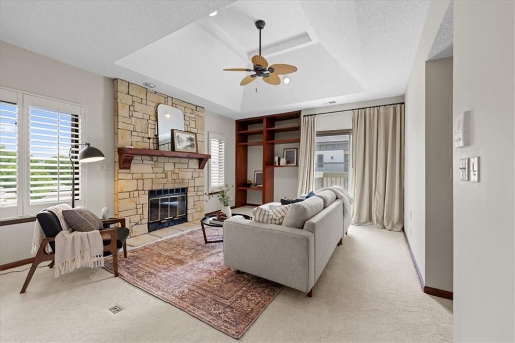301 E Partridge Avenue — photo 8