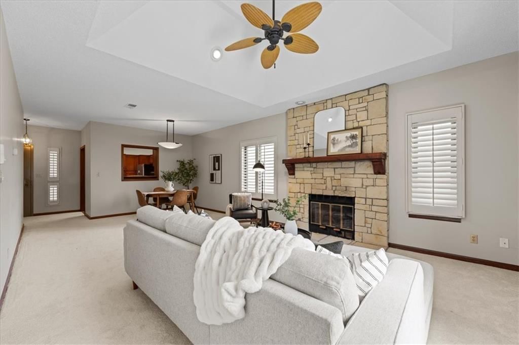 301 E Partridge Avenue — photo 10