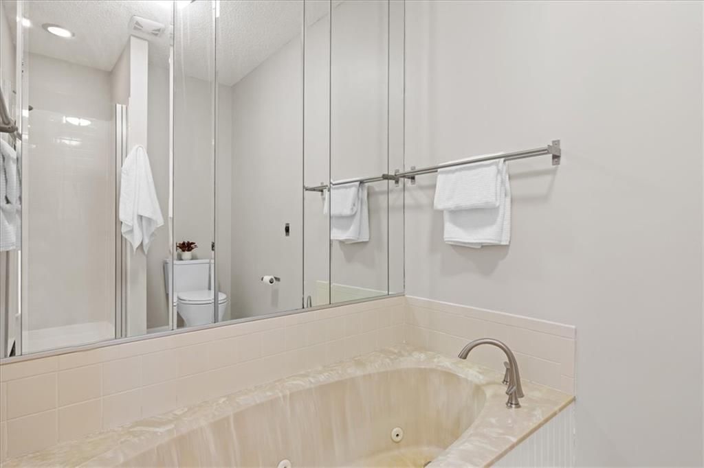 301 E Partridge Avenue — photo 16