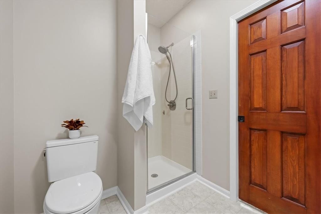 301 E Partridge Avenue — photo 17