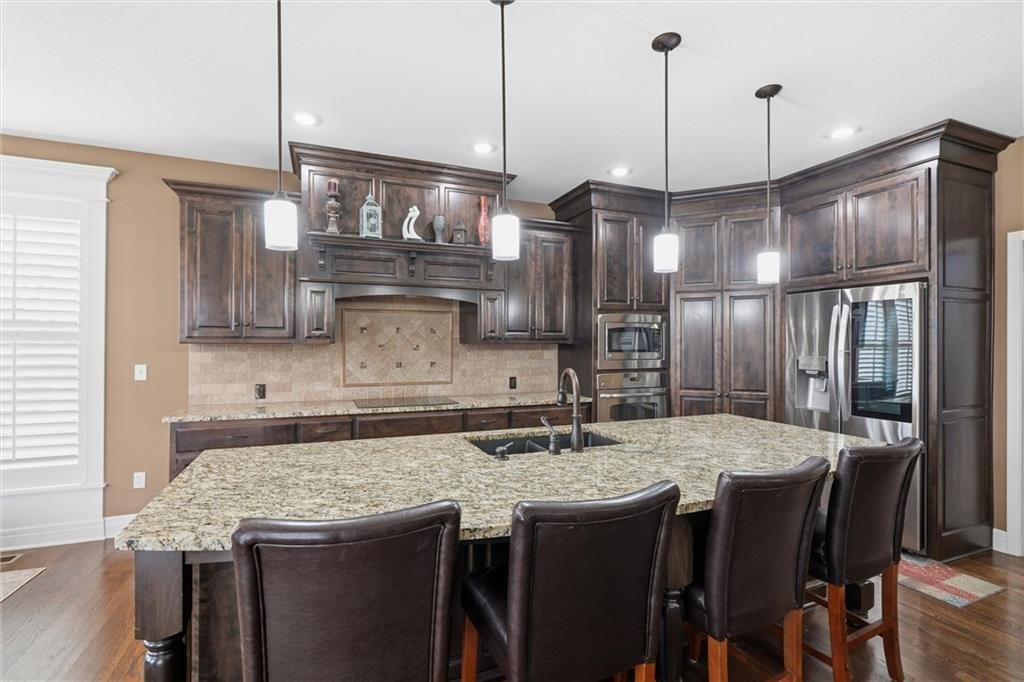 21180 W 107th Terrace — photo 9