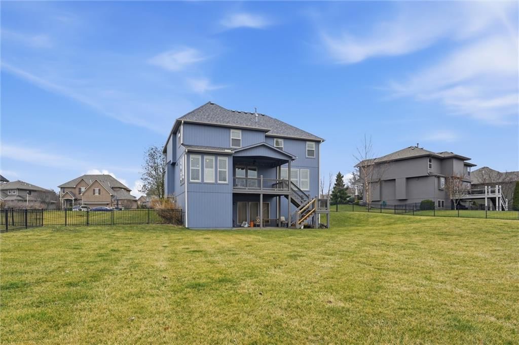 21180 W 107th Terrace — photo 32