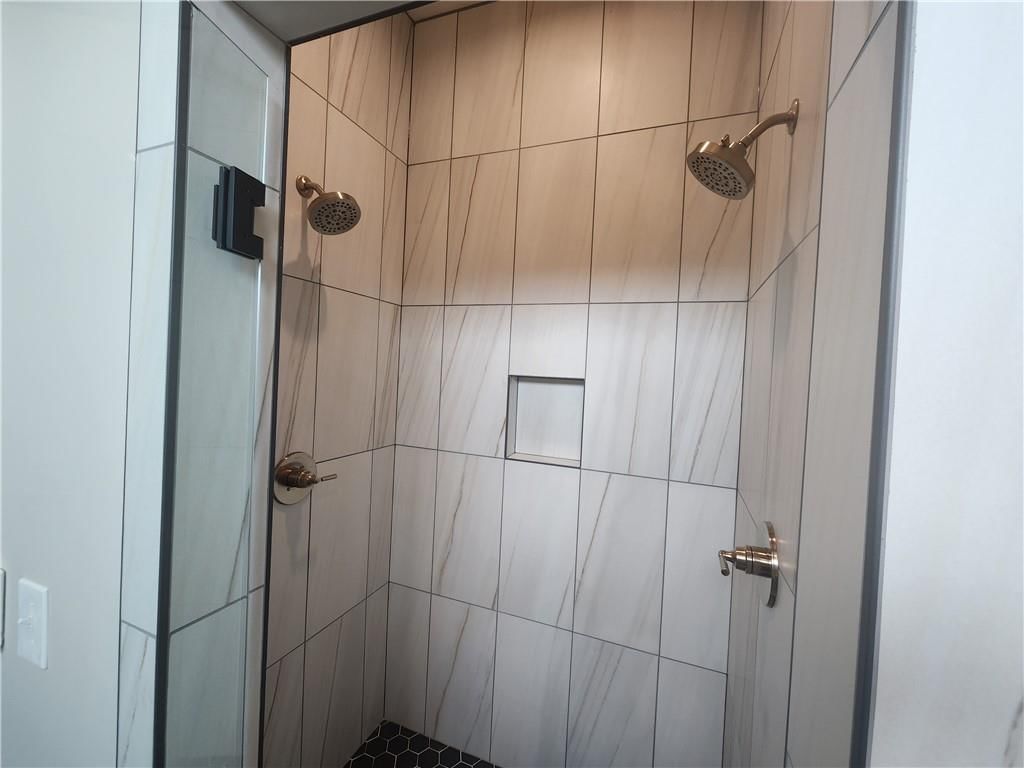 25009 W 112th Street — photo 18