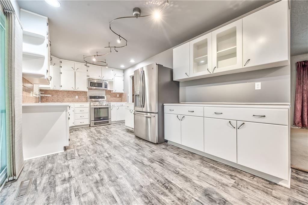 808 N Apache Drive — photo 14