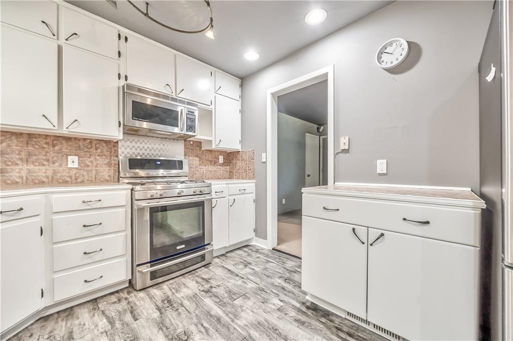 808 N Apache Drive — photo 17