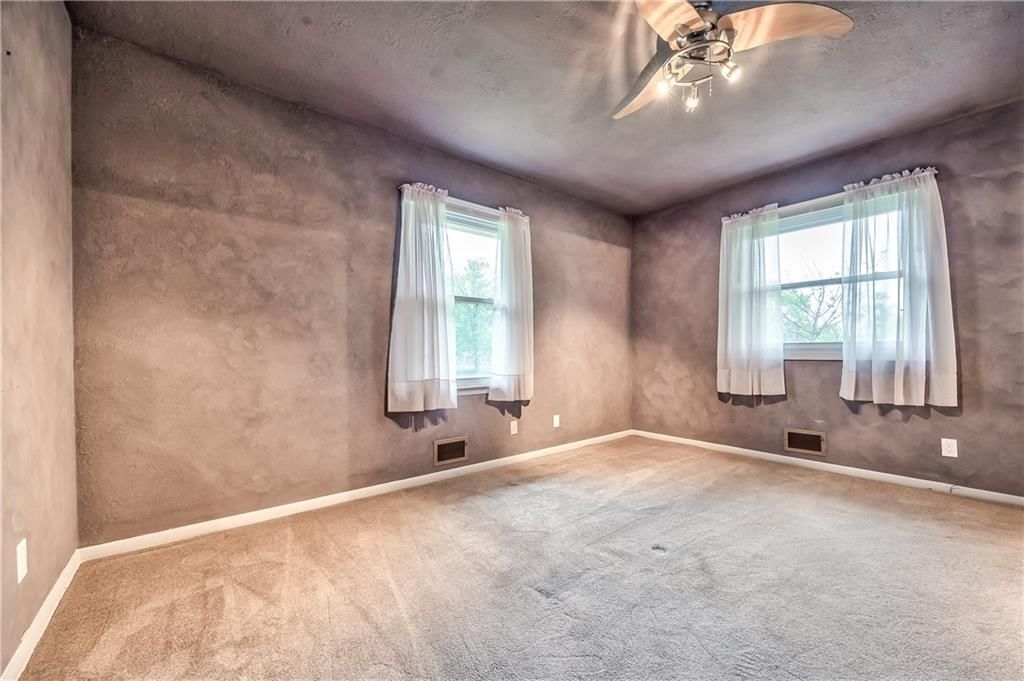 808 N Apache Drive — photo 22
