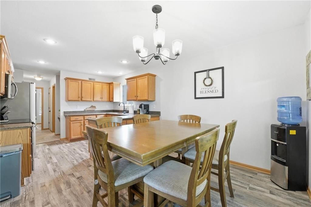 10904 N Marsh Avenue — photo 9