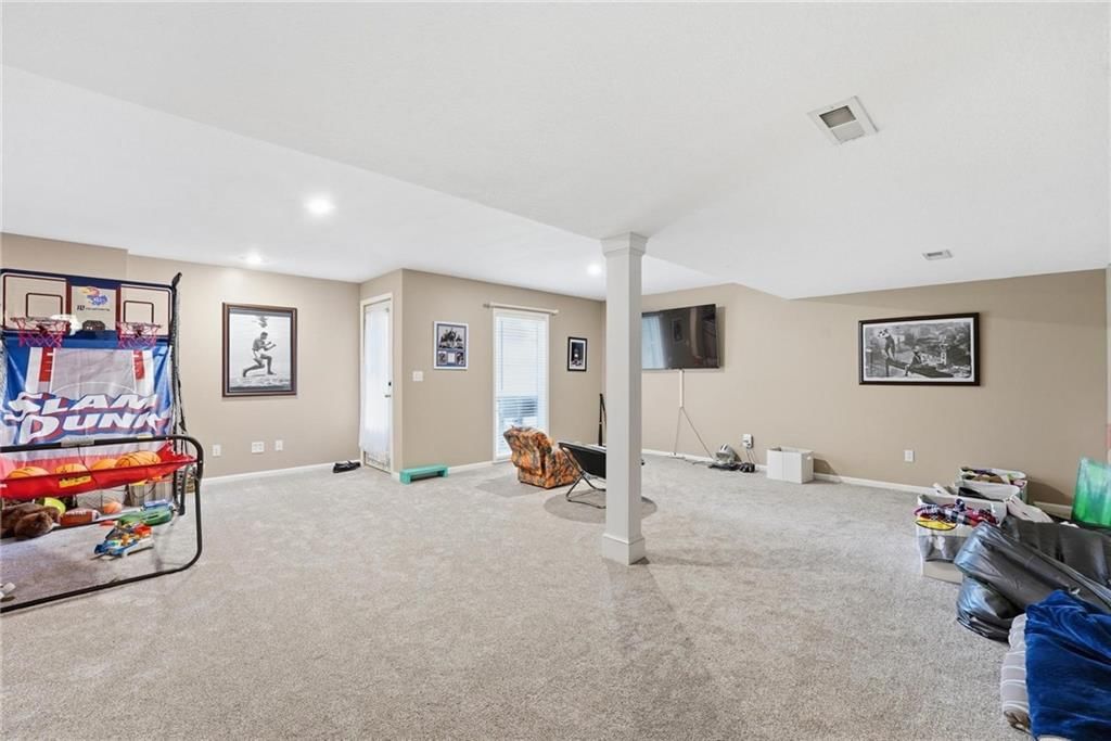 10904 N Marsh Avenue — photo 23
